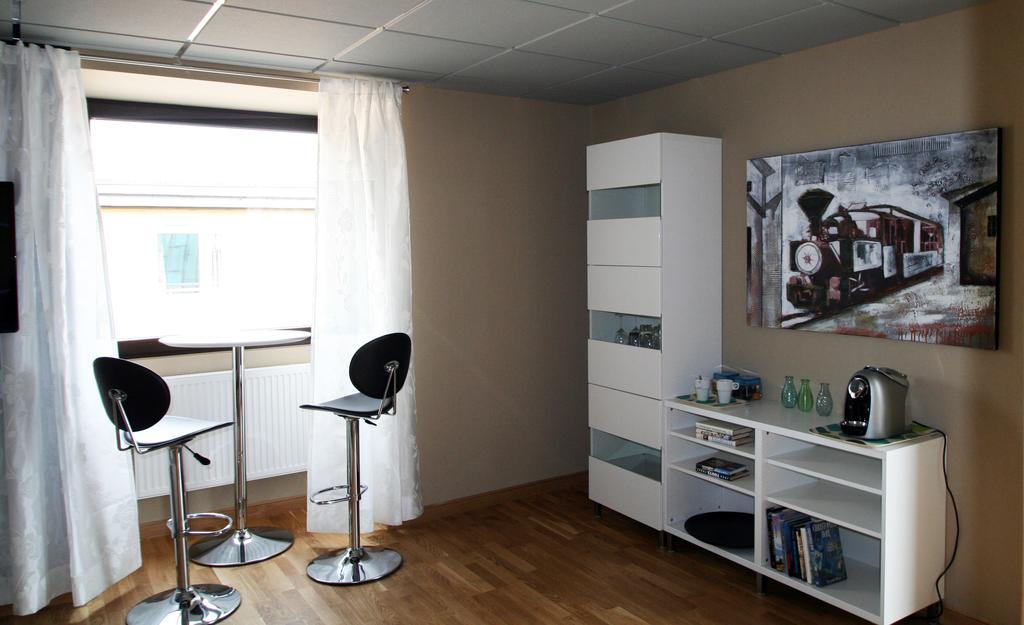 Home Hotel Bristol Arvika Δωμάτιο φωτογραφία